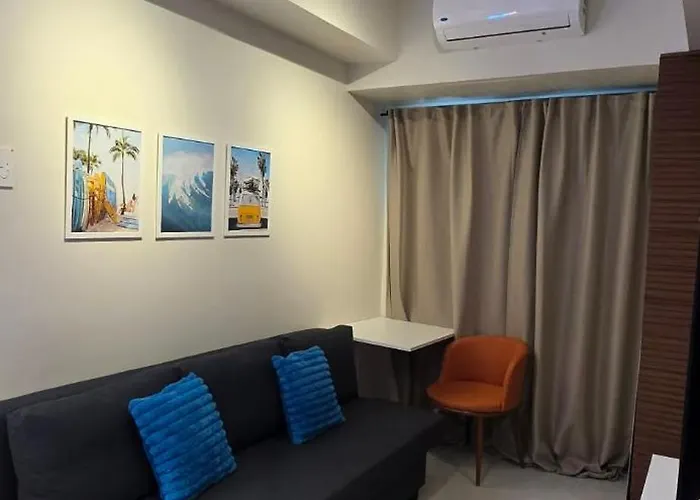 Gateway Condotel Mall Of The 4*